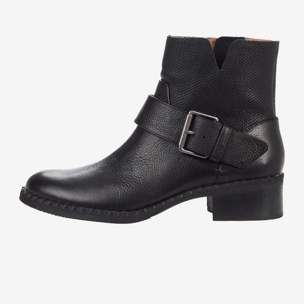 Gentle Souls By Kenneth Cole Best Slit Moto Boots 9